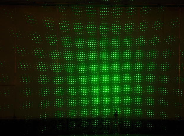 green laser pointer pen