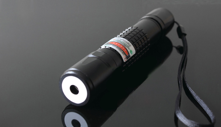 powerful 200mw red laser pointer
